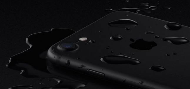 iphone手机进水后正确的处理方法,iphone手机进水了以后要怎么解决