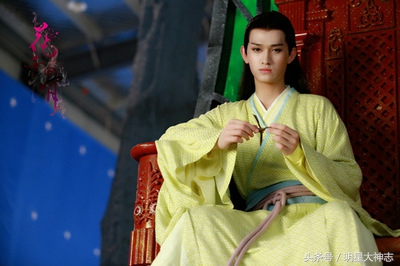 女主沦入18线女二整成网红脸，邓超汤唯反被捧红，这部励志大戏太心酸