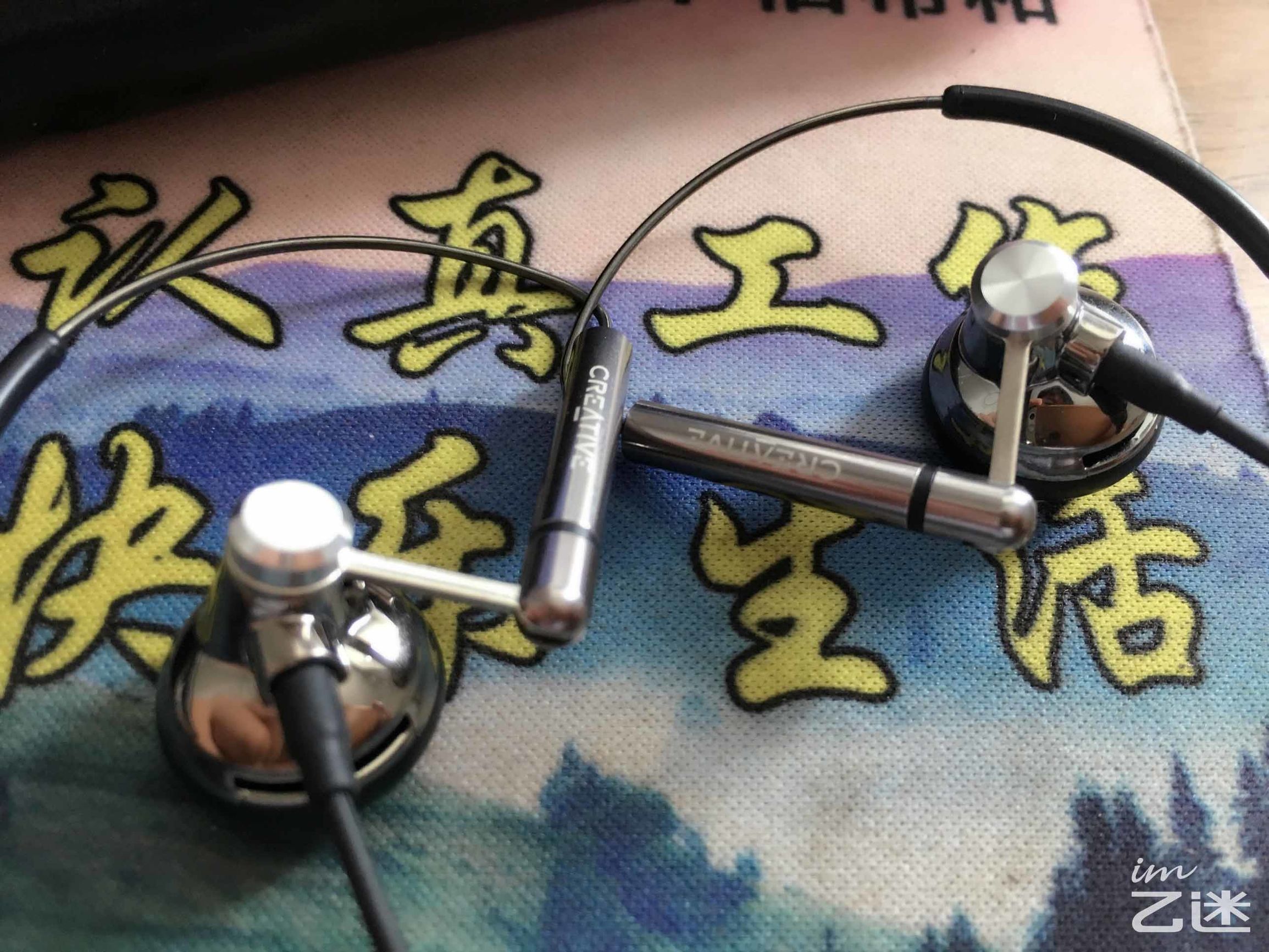 音质很好的挂式耳塞,耳挂式蓝牙耳塞