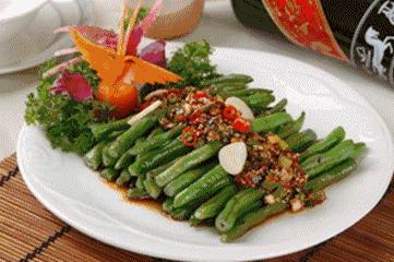 赵薇黄晓明还是在一起了,还开了一家骨骼清奇的中餐厅!