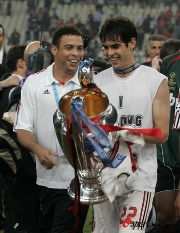 一冠王二冠王三冠王都是谁,一冠王三冠王