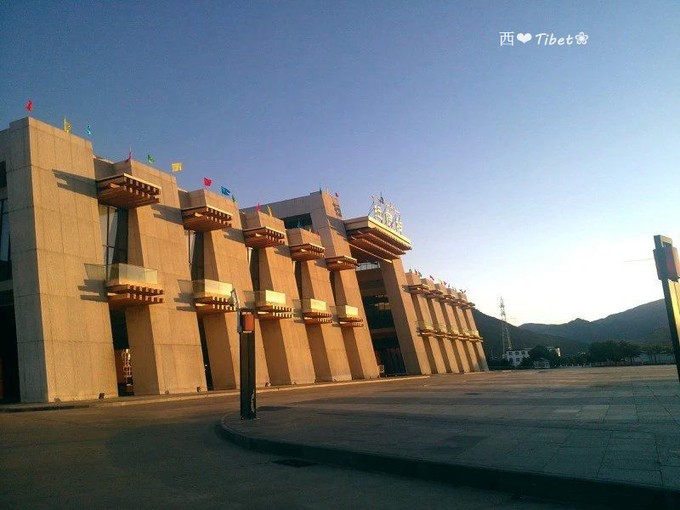 奥古斯都,August的格桑花秘境：我养你！带你去*藏西**啊！