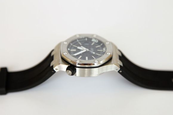 大熊谈表:男人的毒物——AP爱彼经典15703