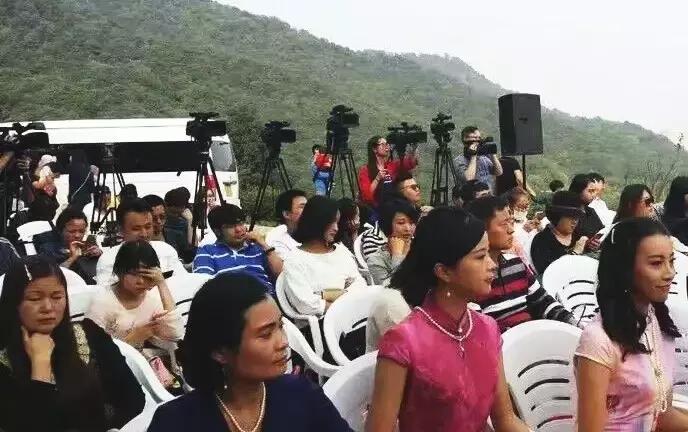 90后女生回到家乡创业,90后姑娘只身创业打拼