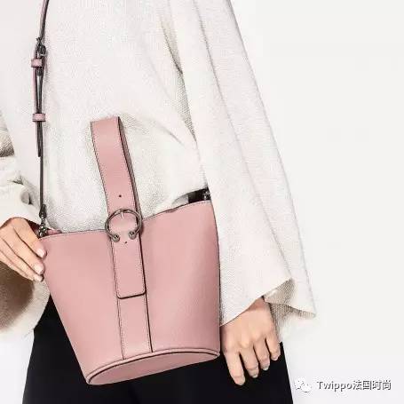 不值得入手大牌包包,不买包包