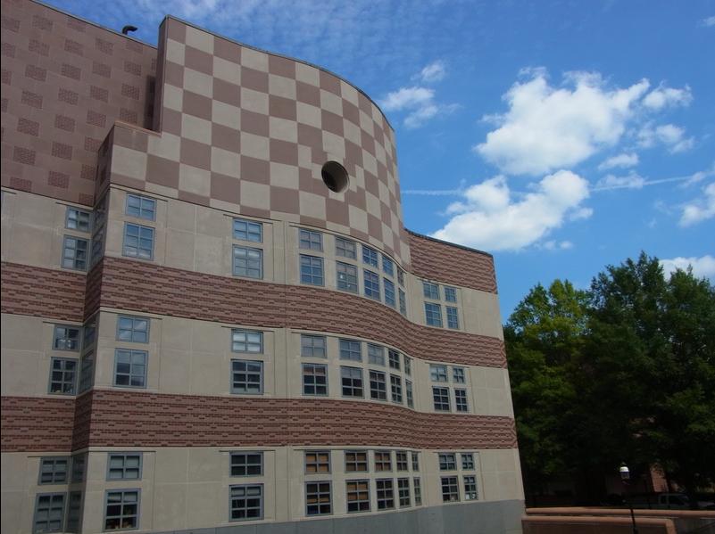 聘请清华女神颜宁为终身讲座教授的美国普林斯顿大学什么来头?