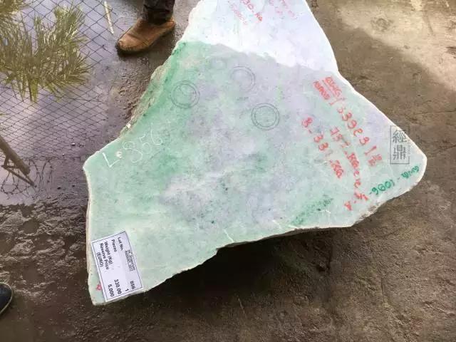 缅甸公盘现场拍卖,缅甸公盘高端货