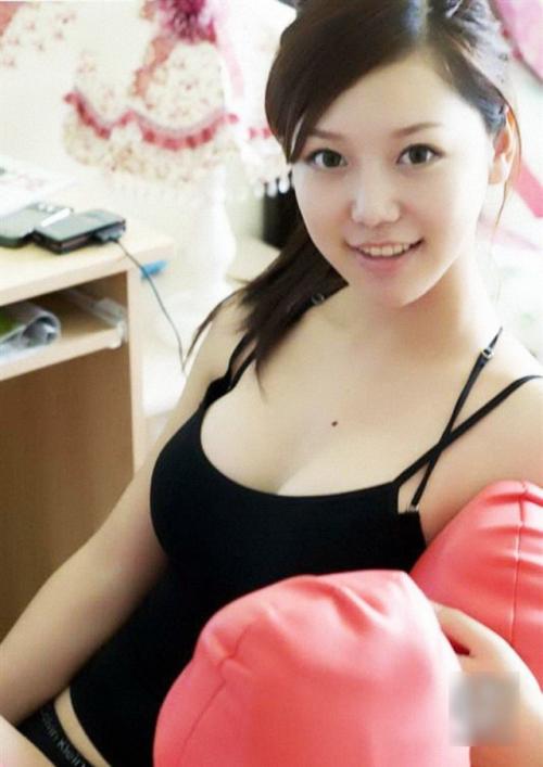 看看你脸上的痣有什么特殊含义,有些人的身上有痣代表着什么