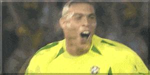 足球经典瞬间小罗,罗纳尔多足球10大经典进球