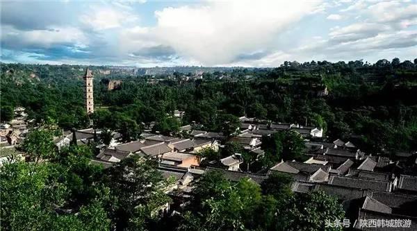 朱永新和央视主持人王端端8月10日将走进韩城