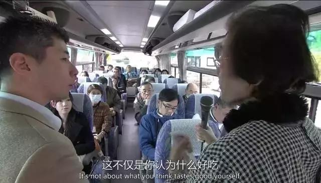 GJSAY光晶说：欠债8000万，老夫妻开一家小超市，年赚7