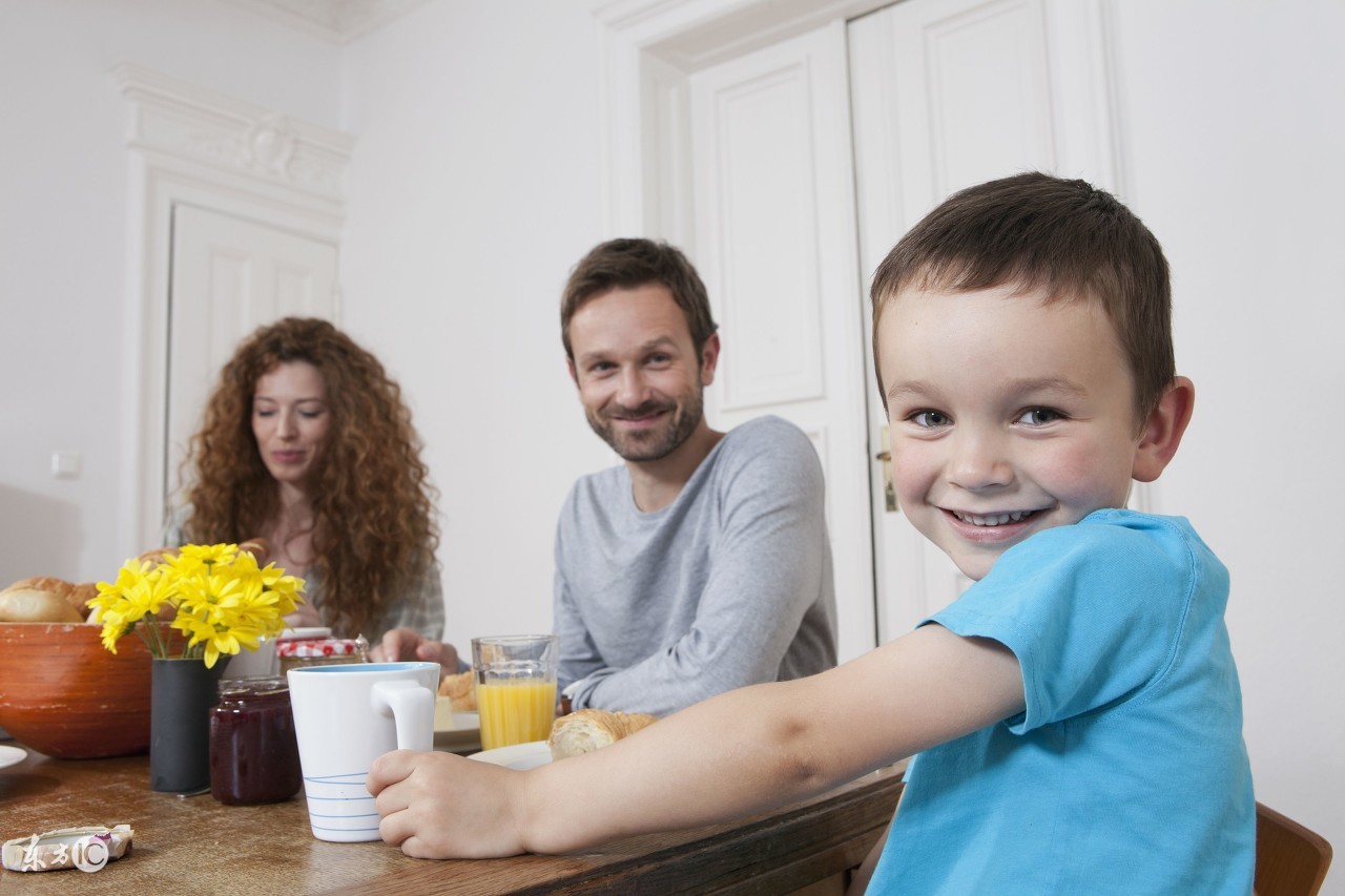 孩子生病,不愿吃药怎么办?看过的爸妈都果断的收藏啦!