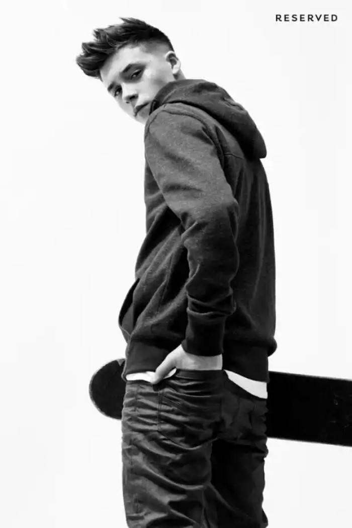 布鲁克林贝克汉姆驼背,贝克汉姆脚踝扭曲程度纪录