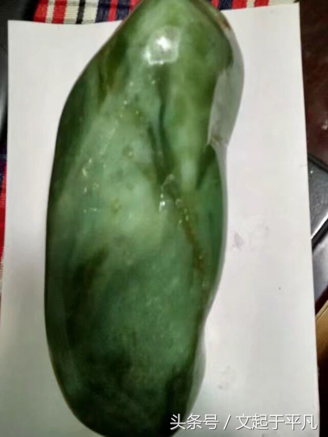 缅甸玉石如何鉴别优劣呢,鉴别玉石最简单方法