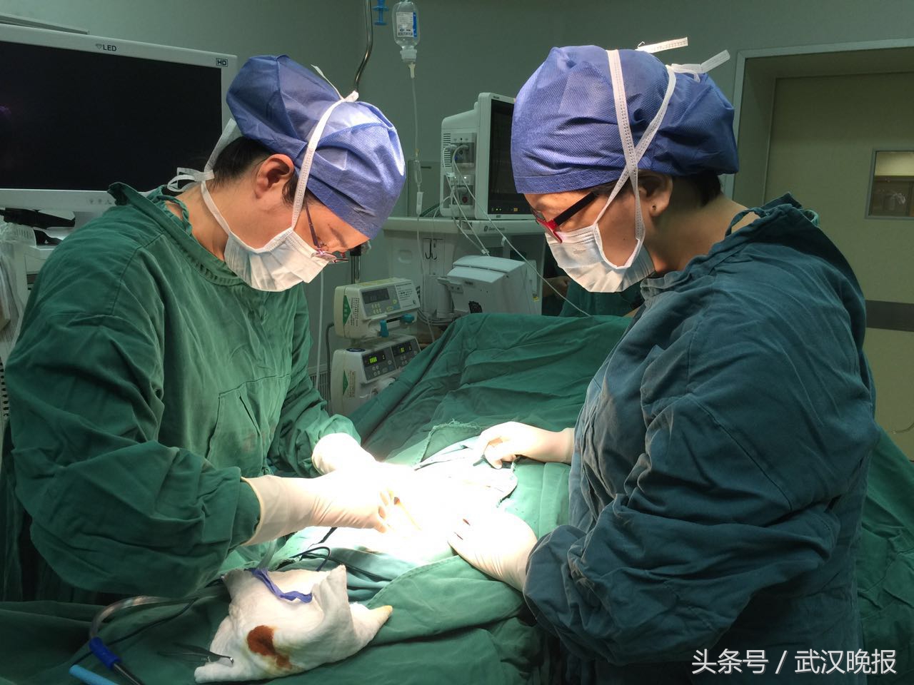 已经绝经子宫肌瘤反而长大,绝经后多发子宫肌瘤突然长大