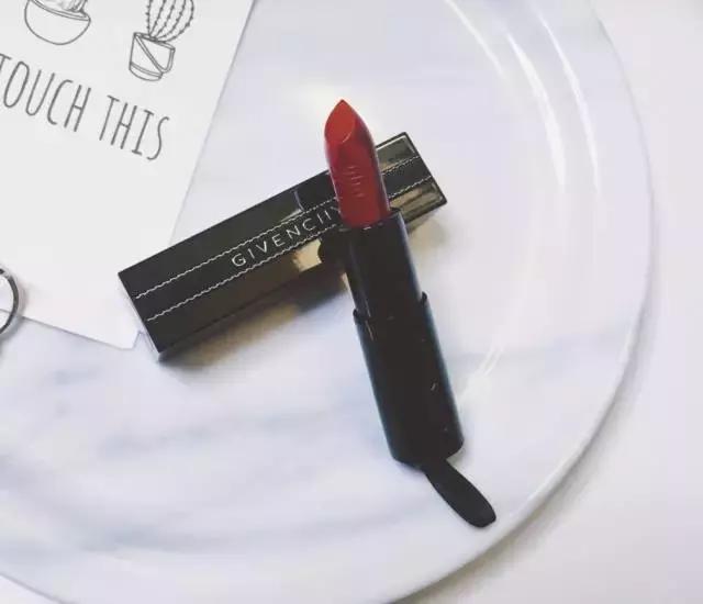 ysl旧版还回归吗,ysl还会降价吗