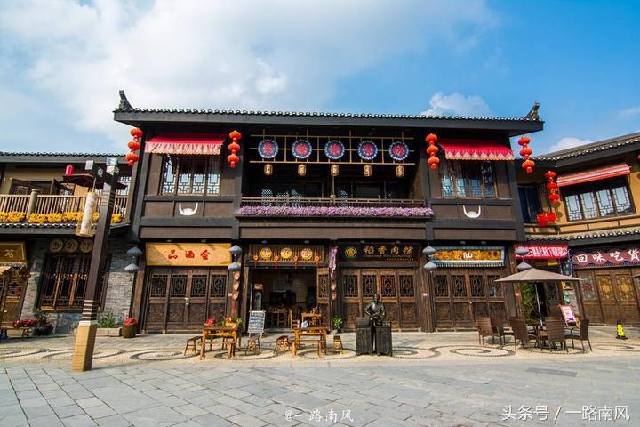 王健林为什么在丹寨建万达小镇,万达王健林与丹寨