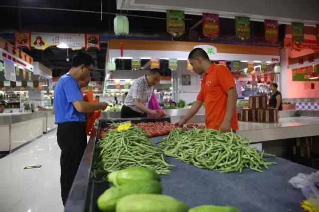 精品菜市场干净卫生环境整洁,石家庄南二环大型菜市场