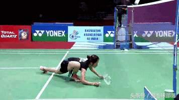 羽毛球技巧和步伐,羽毛球九大技术技巧之一平球