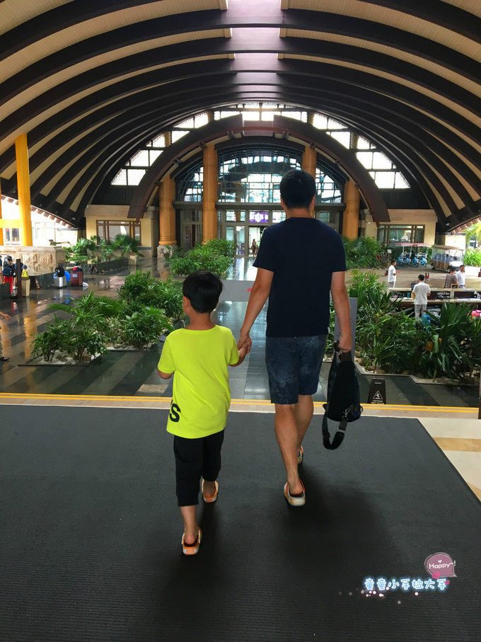 带孩子去三亚旅游吃什么,带小孩去三亚看海攻略