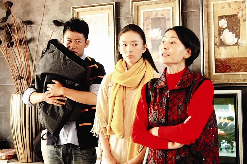 孕晚期羊水少是不是胎儿肾脏问题,32周的孩子肾脏发育不好羊水少