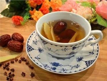 脸上有斑拔罐拔哪个位置图,拔罐的好处和坏处视频