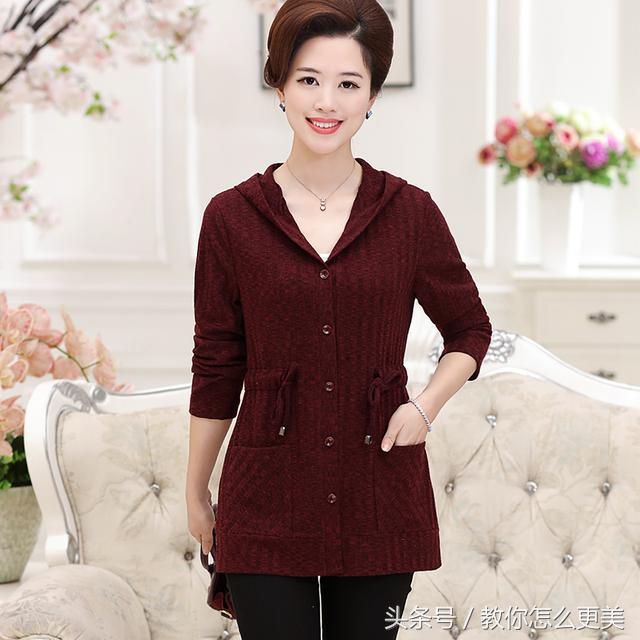 中年人穿什么款式的外套好看,啥样衣服适合中年人秋季外套