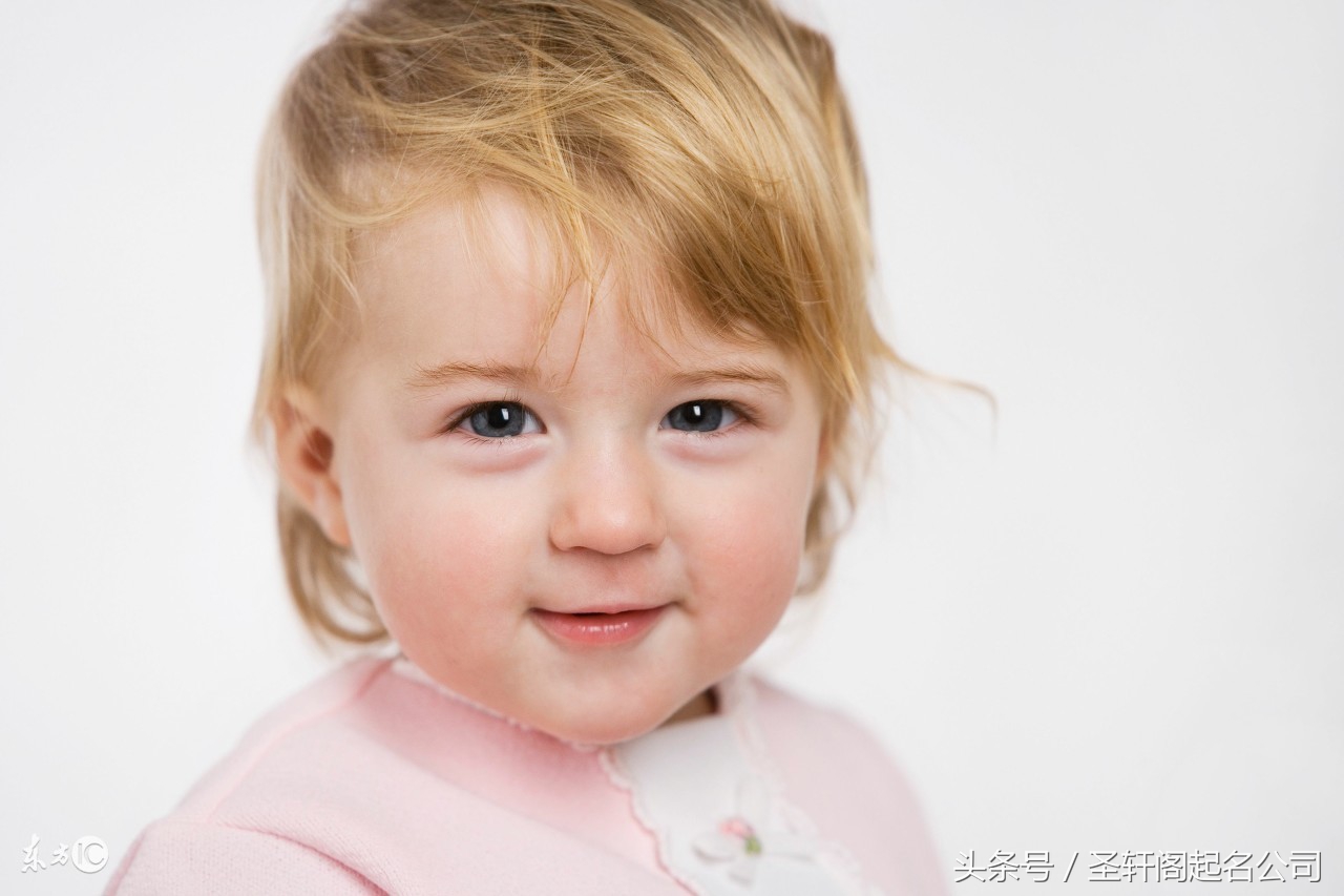 女孩名字鸡年,鸡年出生女孩取名大全