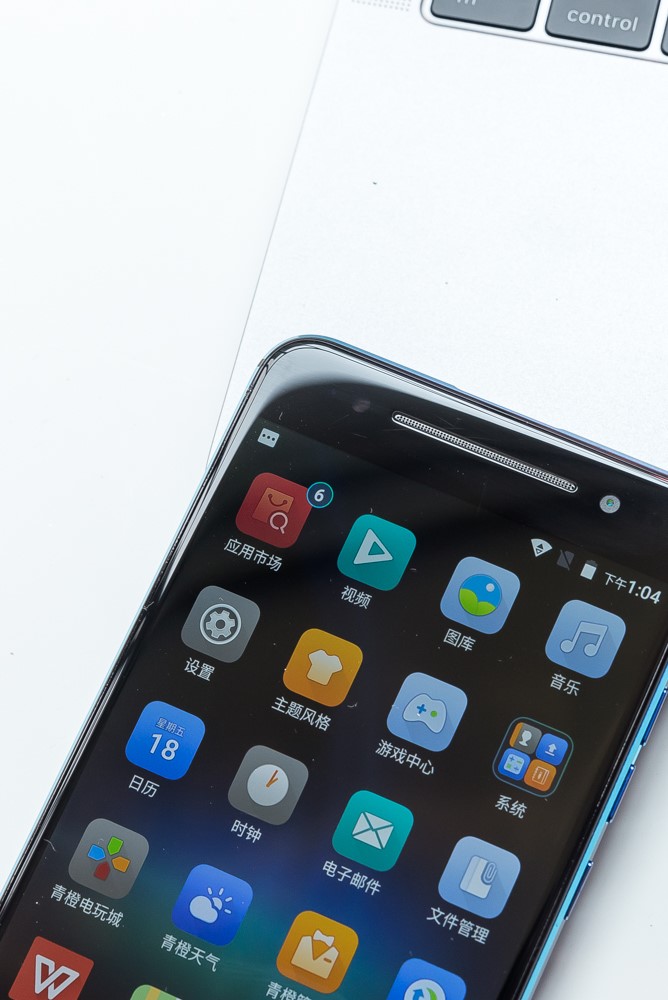 青橙VOGA激光投影手机,青橙voga卖点