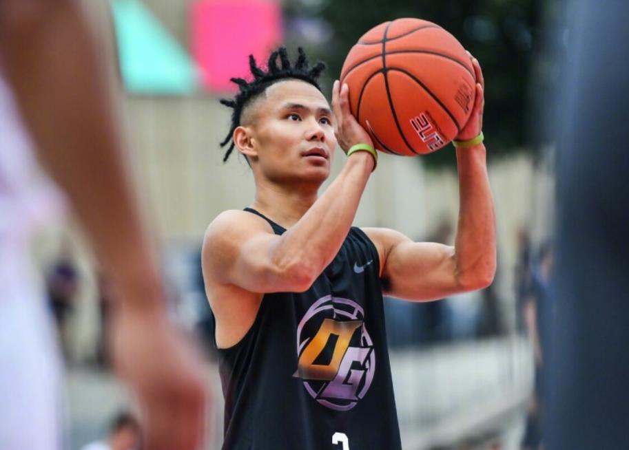 街球王吴悠挑衅保罗,吴悠单挑nba巨星