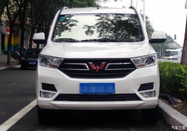 五菱宏光S高速体验,五菱宏光s用车视频