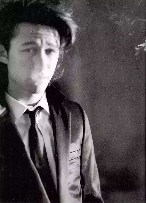 舔屏时间｜囧萌有趣的约瑟夫·高登-莱维特