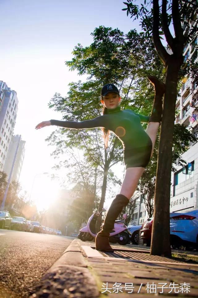 代言娃哈哈的小女孩,博学多才的娃哈哈代言人