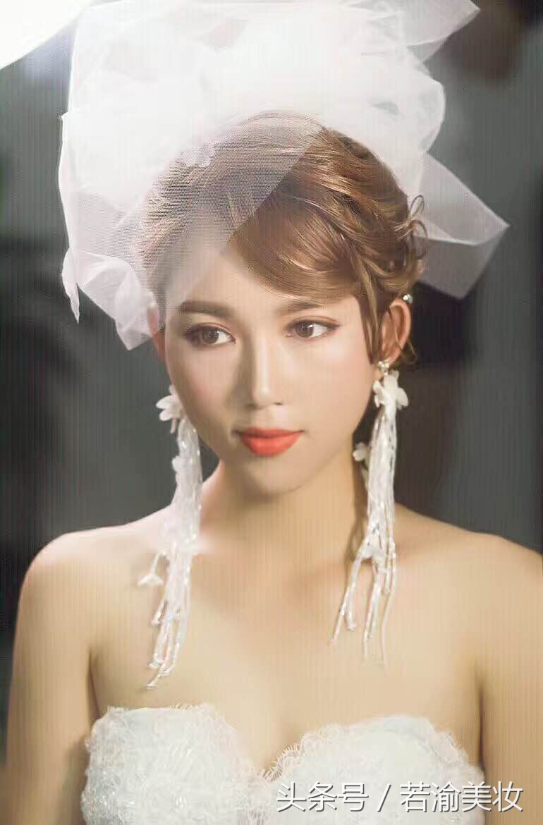 被化妆师夸怎么回复,化妆师珍藏的底妆小技巧