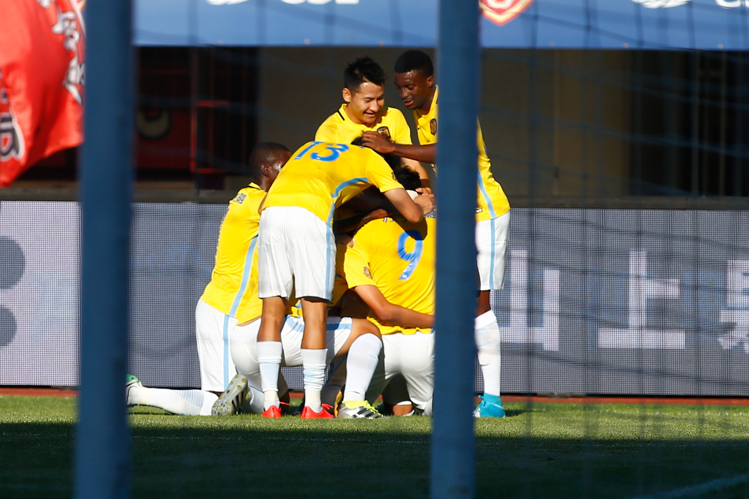 苏宁赢6分之战基本保级,卡佩罗靠1人脱离苦海,5战6球救了命