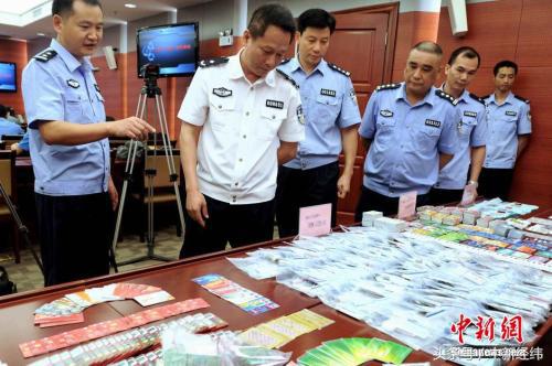 在境外刷卡划算还是现金划算,境外消费的几种刷卡渠道