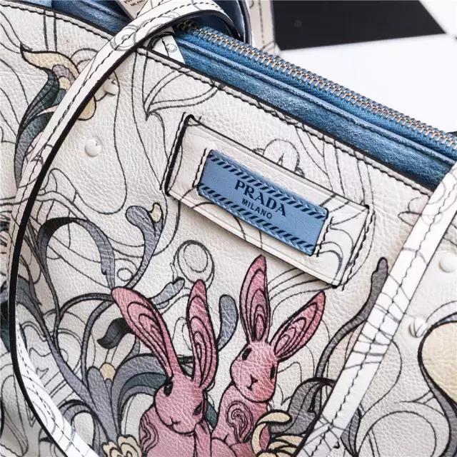 prada七夕限定包包款式,prada七夕星月包