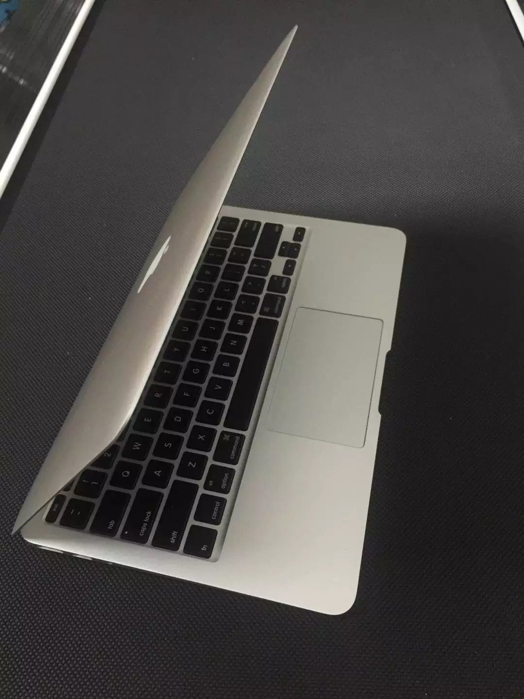 m2芯片的macbookair,苹果笔记本macbookairm2深空灰