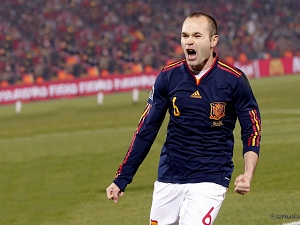 巴萨目前的困境与破局是什么,巴萨现在的状况