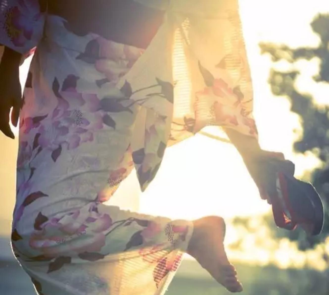 正统浴衣怎么穿,浴衣可穿长袖