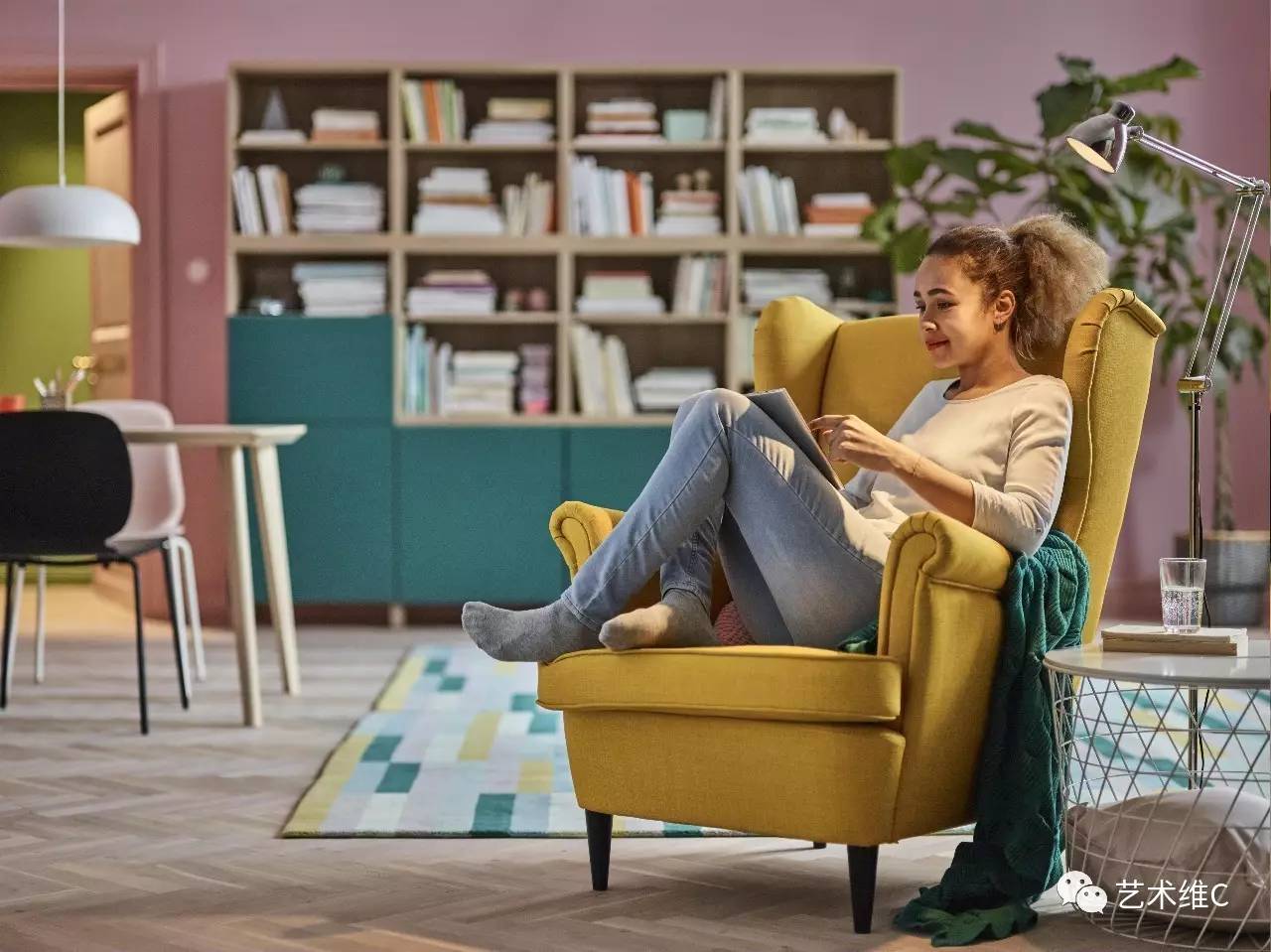 两口子吵架后怎么装修,小两口为装修风格不一样吵架