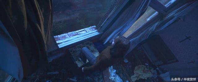 图解电影《招魂2》｜恶鬼折磨萝莉的一百种方法，被吓到漏尿