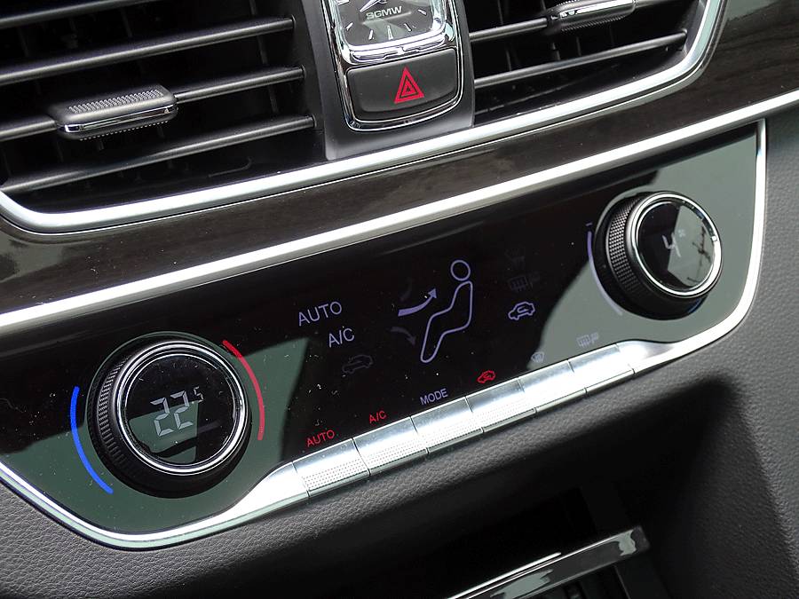 七年的宝骏560值得入手吗,宝骏560跑了八万公里还值得买吗