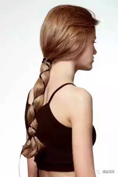 发带编发发型简单又好看,怎么编发发带发型教程