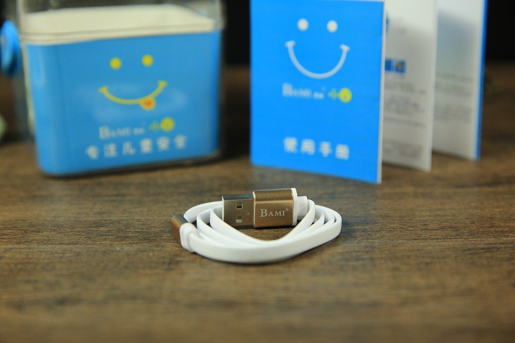 如何让父母时刻陪伴孩子身边，快找芭米小V来帮忙！