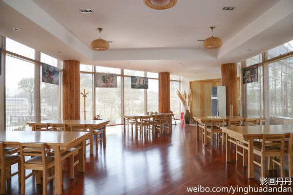 牵着小手去旅行,牵着小手去旅游