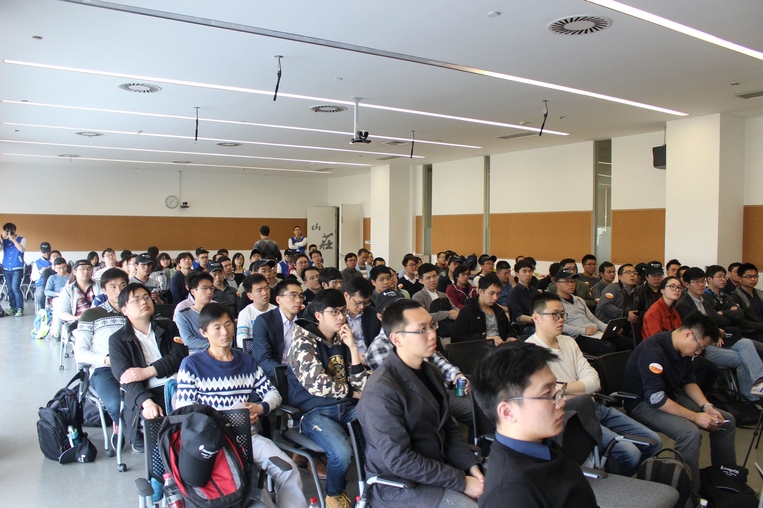 MongoDB干货集合:优势、限制和选型建议,在高德的实践