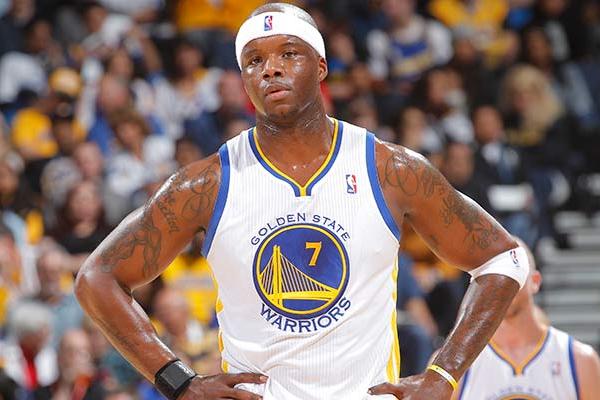 勇士夺冠后替补和教练组被挖空了,勇士夺冠最后换人