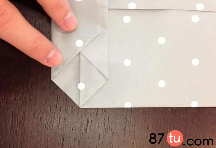 礼品袋的折纸方法简单又实用,礼品袋折纸教程正方纸