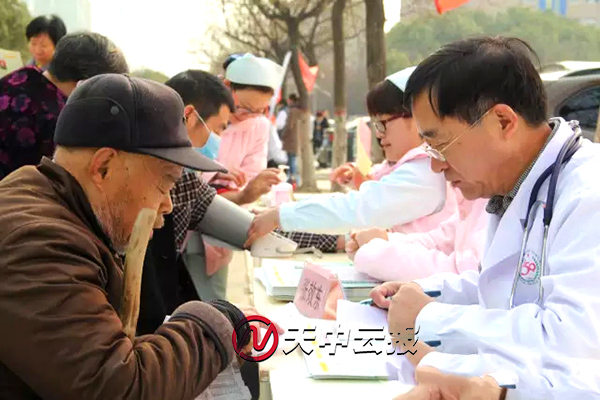 2022年肾脏病日义诊,肾病日义诊报道